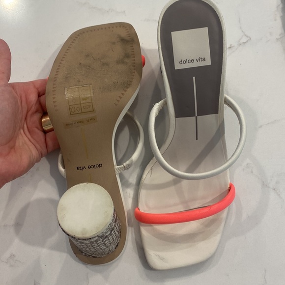 Dolce vita - coral, white and snake skin block heel 7.5 - Picture 2 of 4